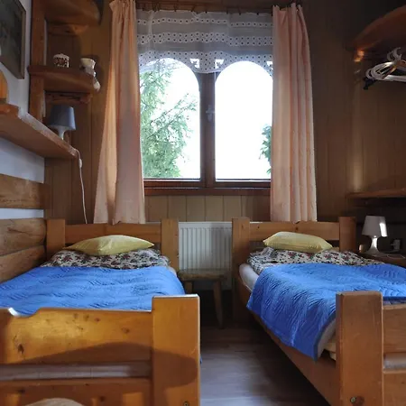 Stella Nocleg ze śniadaniem *