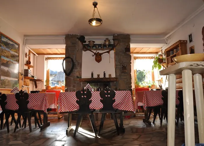 Stella לינה וארוחת בוקר